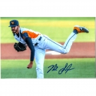 Nick Snyder autograph